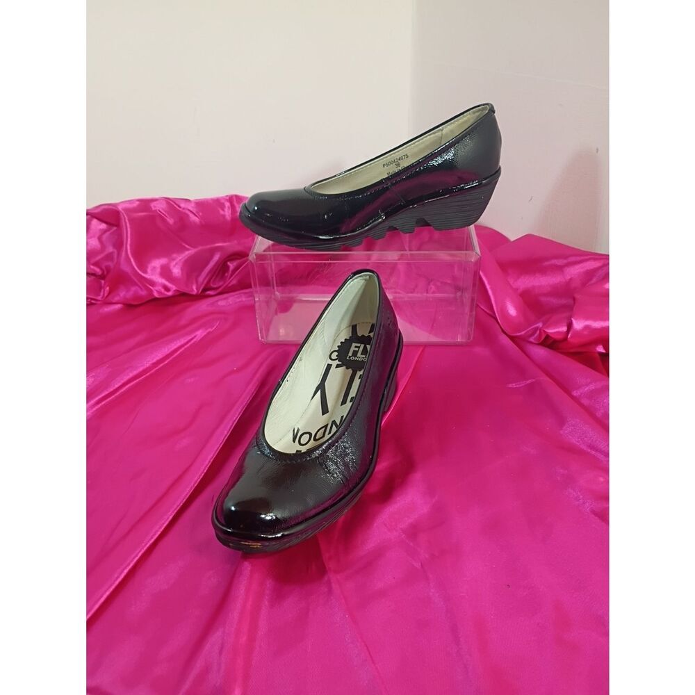 FLY London Black Patent Leather Yaz Wedge Pump Women's EU Size 36 US 5.5-6.